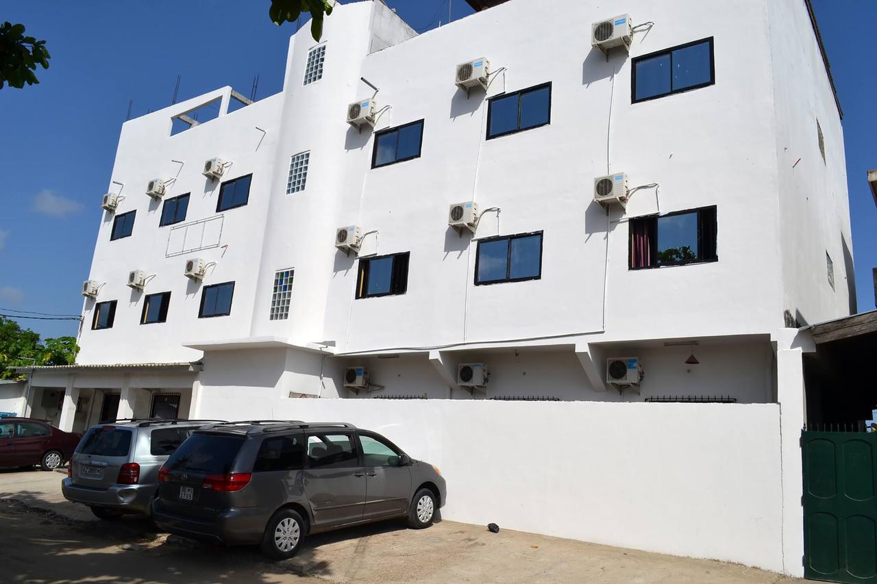 Hotel Saint-Jean Cotonou Exterior photo